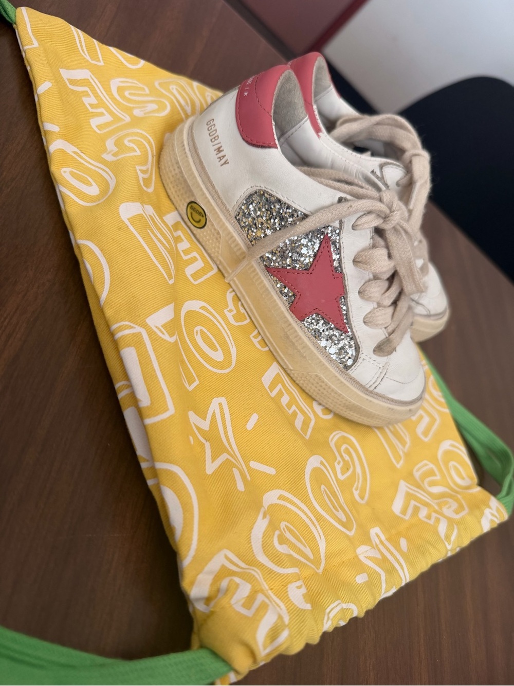 Golden Goose pink sparkle 26
